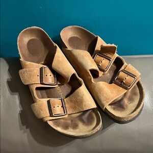 Birkenstock Women's Tan leather sandals size 39